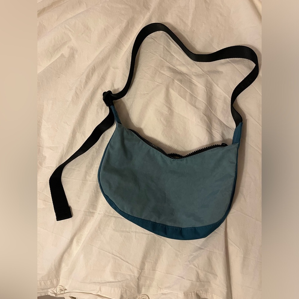 BAGGU small crescent